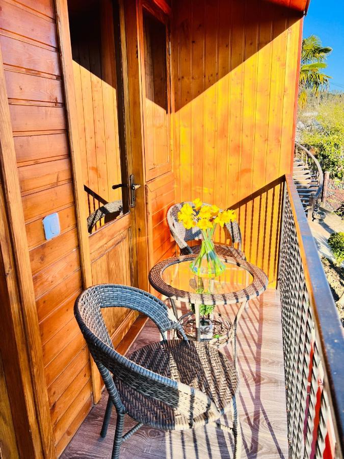 Sunshine House Vila Kʼutʼaisi Exterior foto