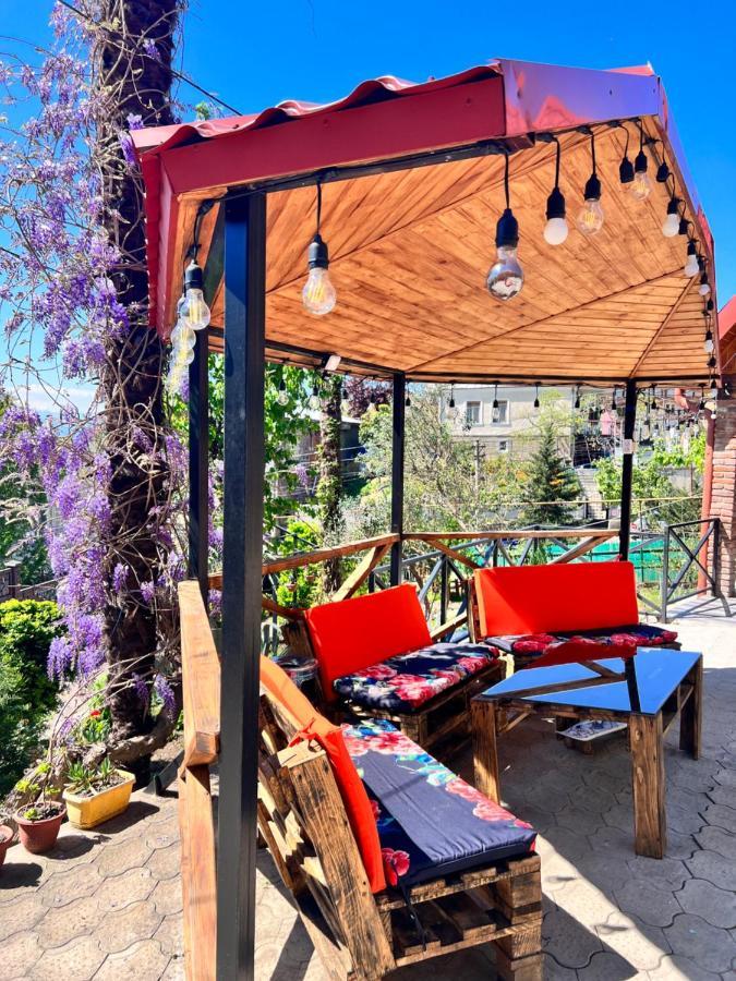 Sunshine House Vila Kʼutʼaisi Exterior foto